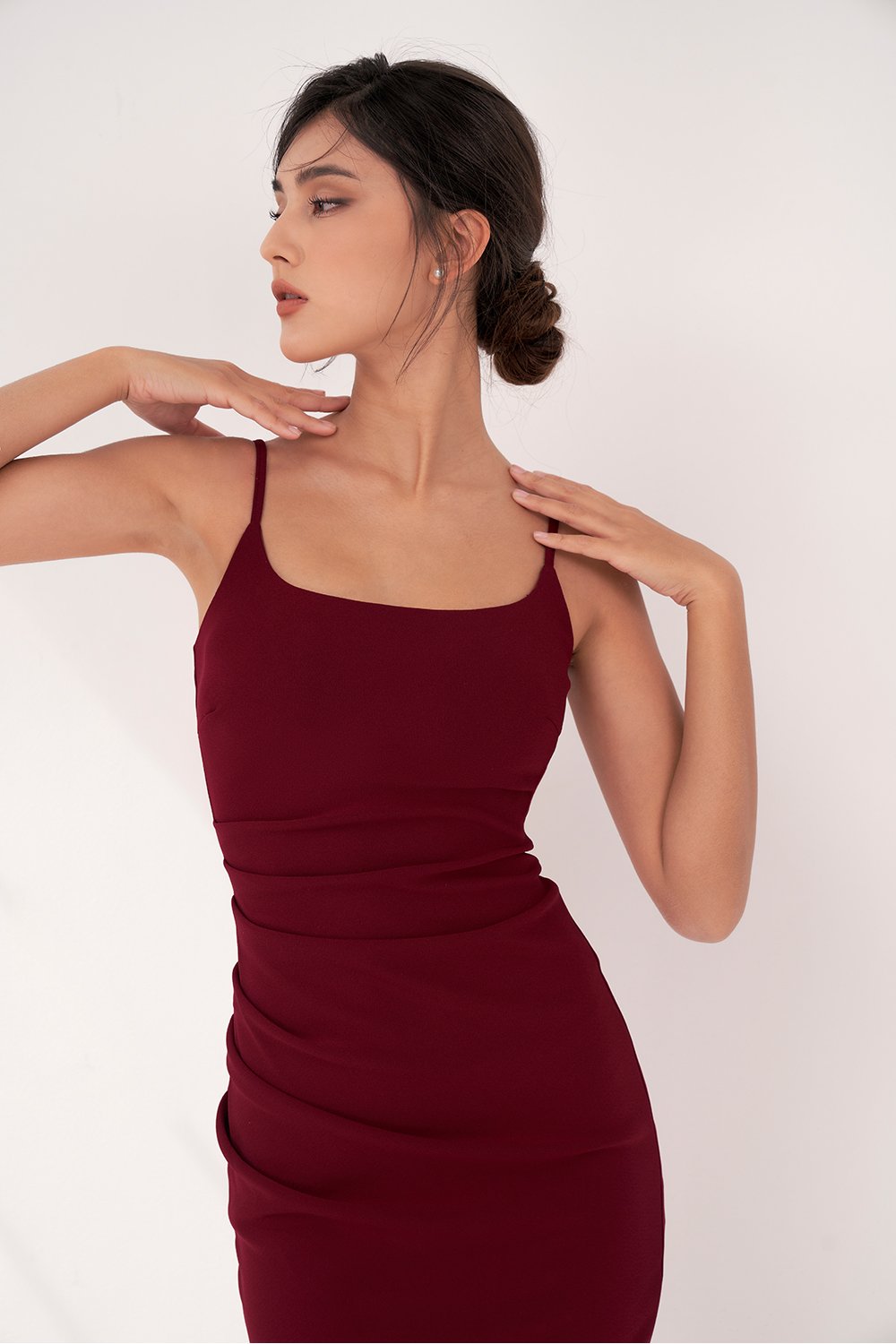 Clea Strappy wide U-neck Padded Ruched Dress in Wine Red