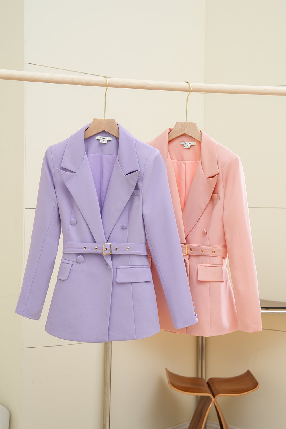 Areum Relaxed Fit Shoulder Padded Blazer in Heather Purple