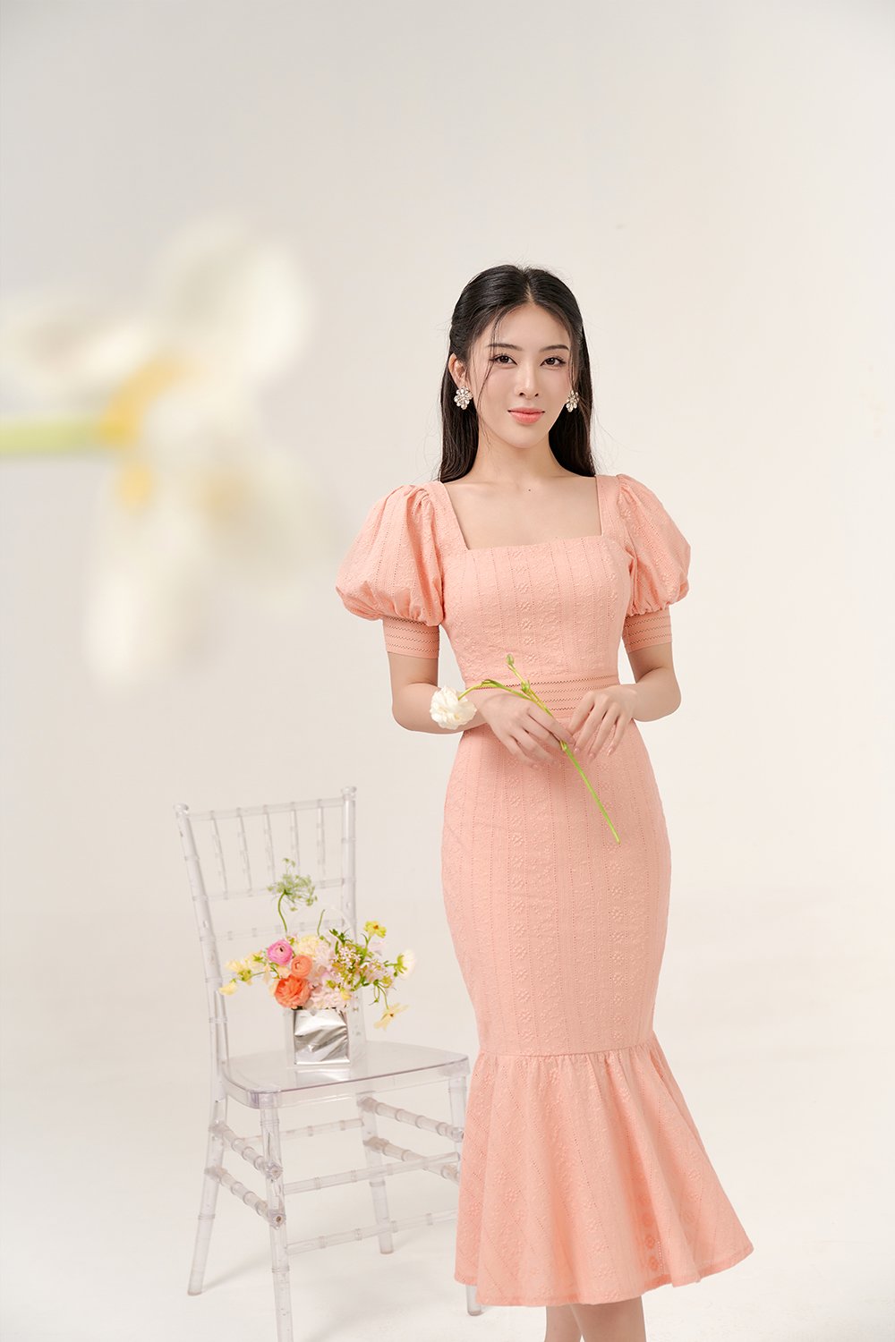 Jangmi Puffy Sleeves Broderie Anglaise Mermaid Dress in Peach