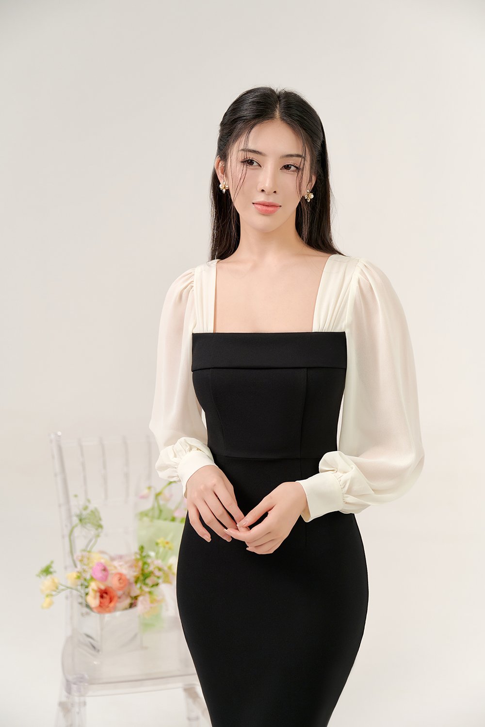 Nami Chiffon Sleeves Pencil Dress In Classic Black/Ivory White