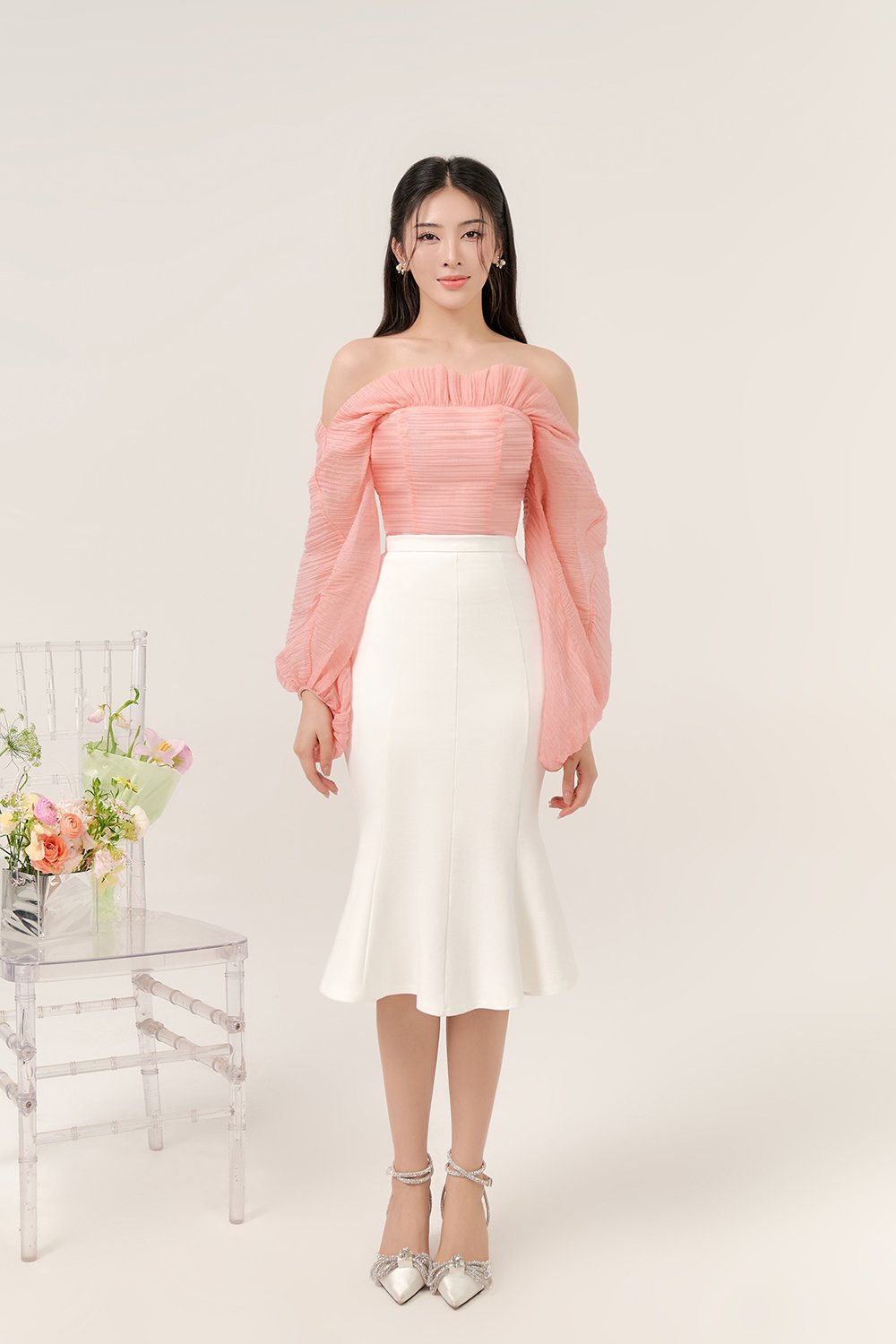 Sooyoung Mermaid Midi Skirt in Iconic White