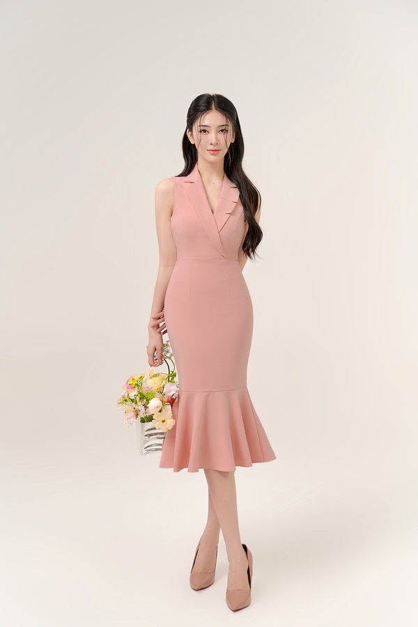 Taeyeon Pleated Lapel Mermaid Dress In Rose