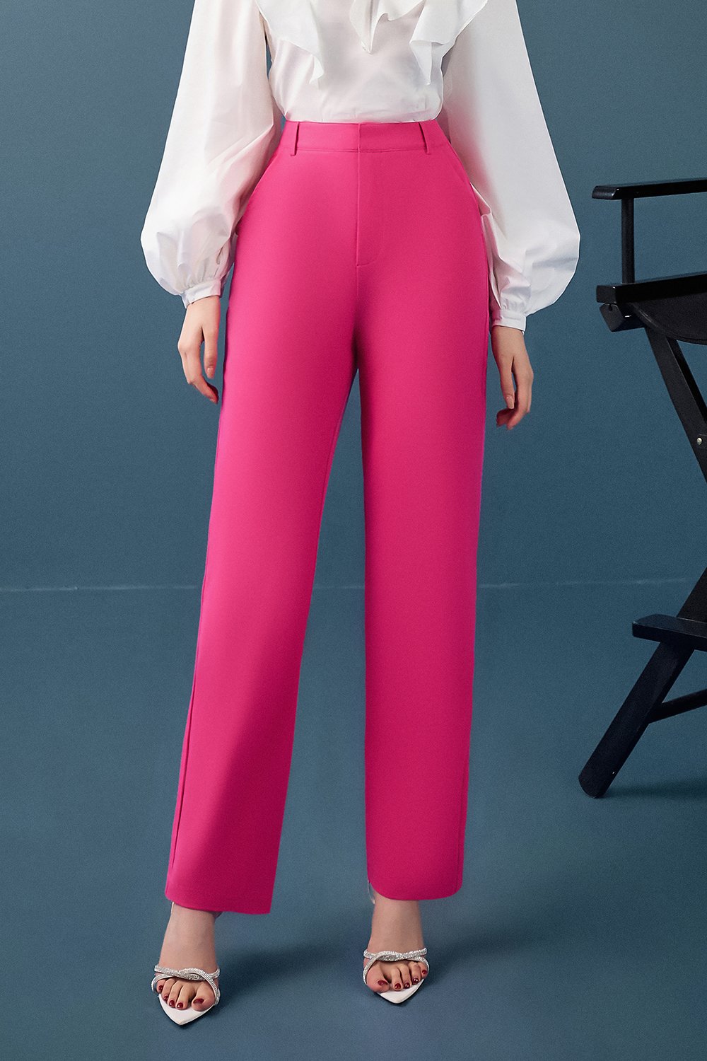 Yeri Slim Fit Pants in Hot Pink