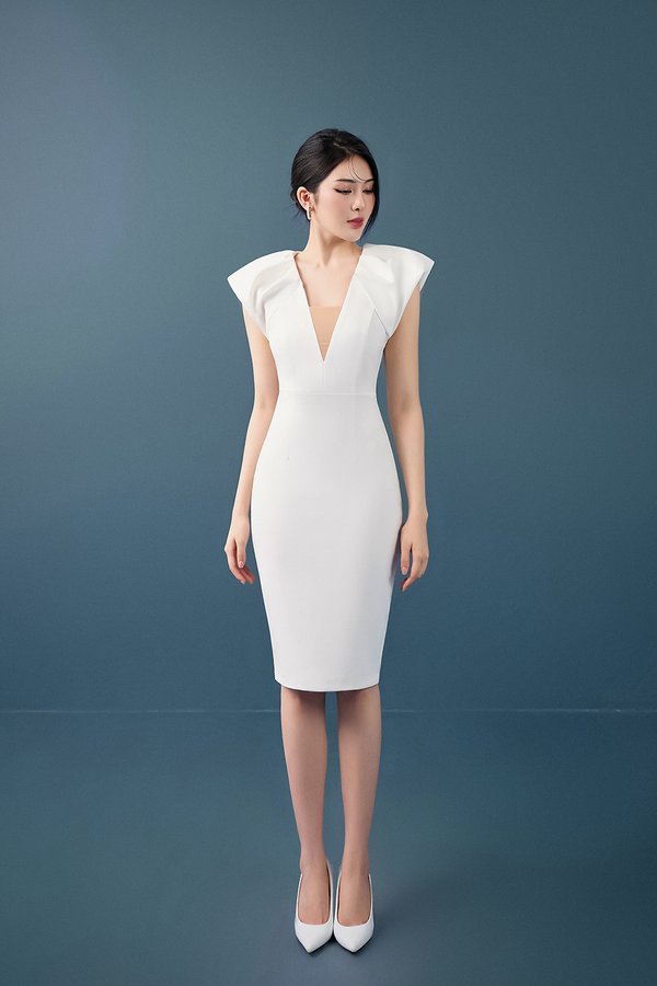 Jae Ruched Shoulder V-Neck Pencil Dress in Iconic White