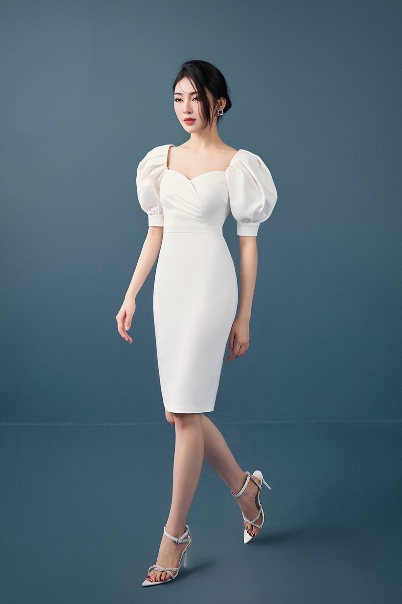 Hana Puffy Sleeves Sweetheart Pencil Dress in Iconic White | Chello
