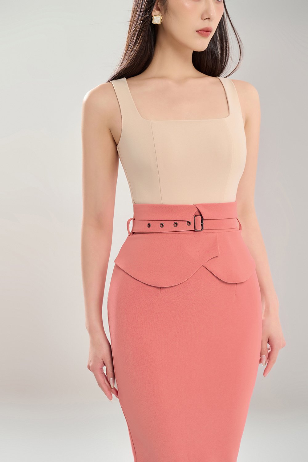 Ansley Two Tone Peplum Dress in Sand/Peach Blush