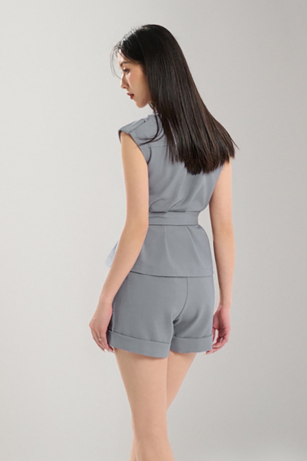 Elvire Tailored Cuff Shorts in Cadet Grey