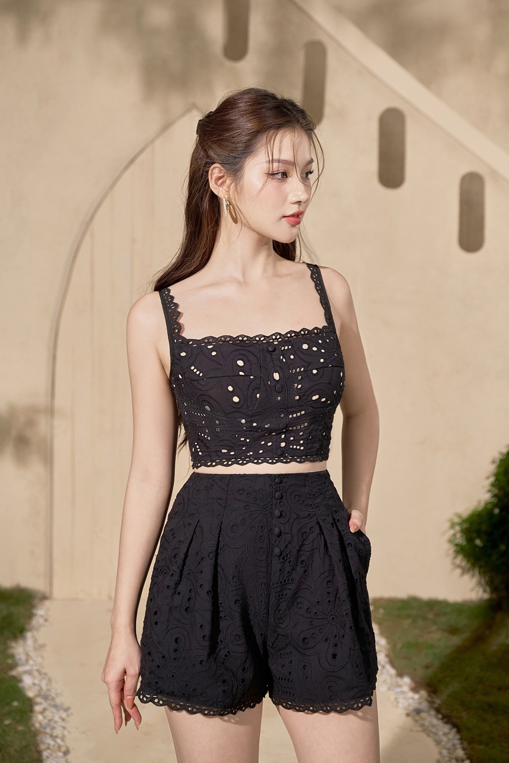 Naiara High Waist Broderie Anglaise Shorts in Classic Black