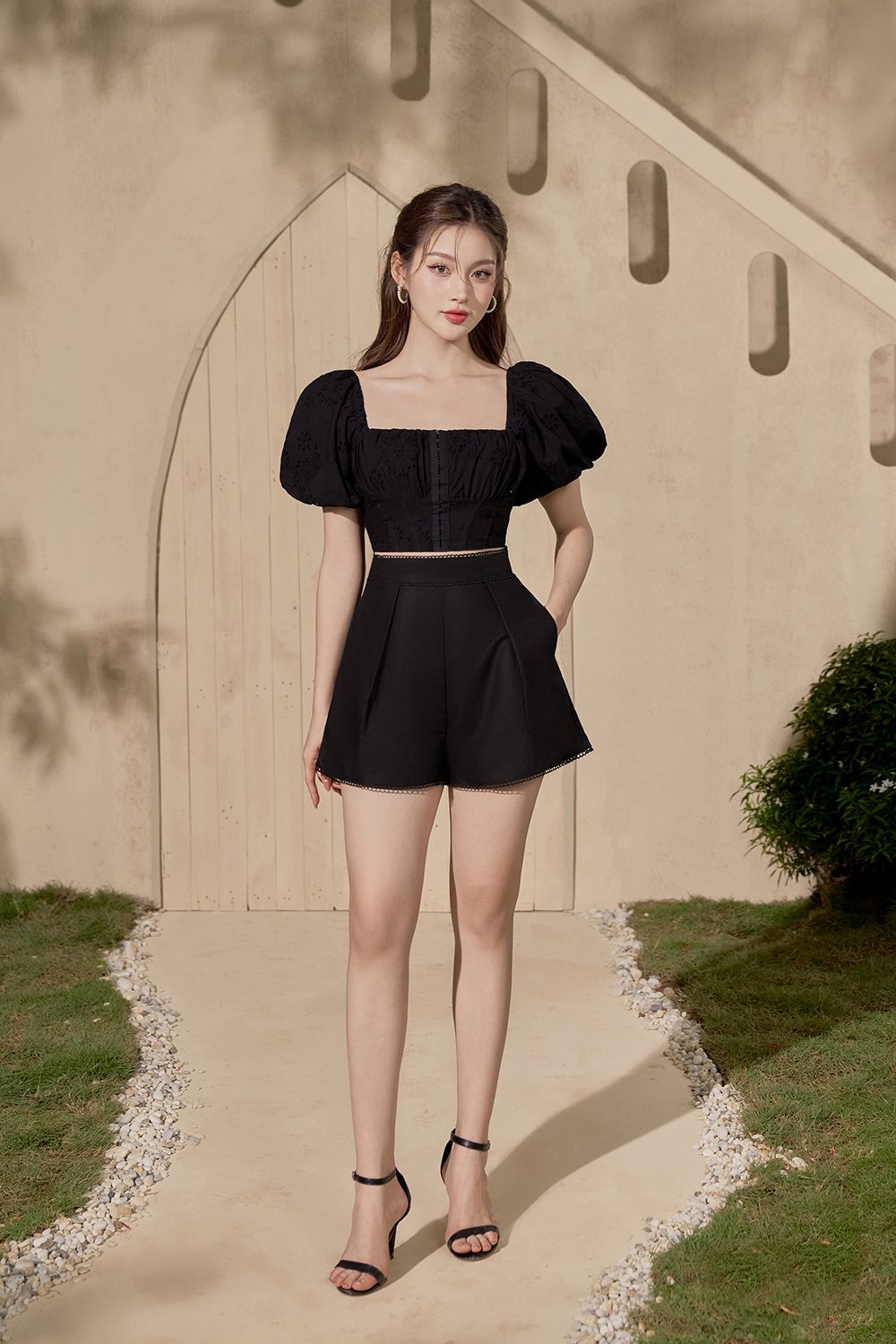 Bardou Puff Sleeves Hook & Eye Broderie Anglaise Top in Classic Black