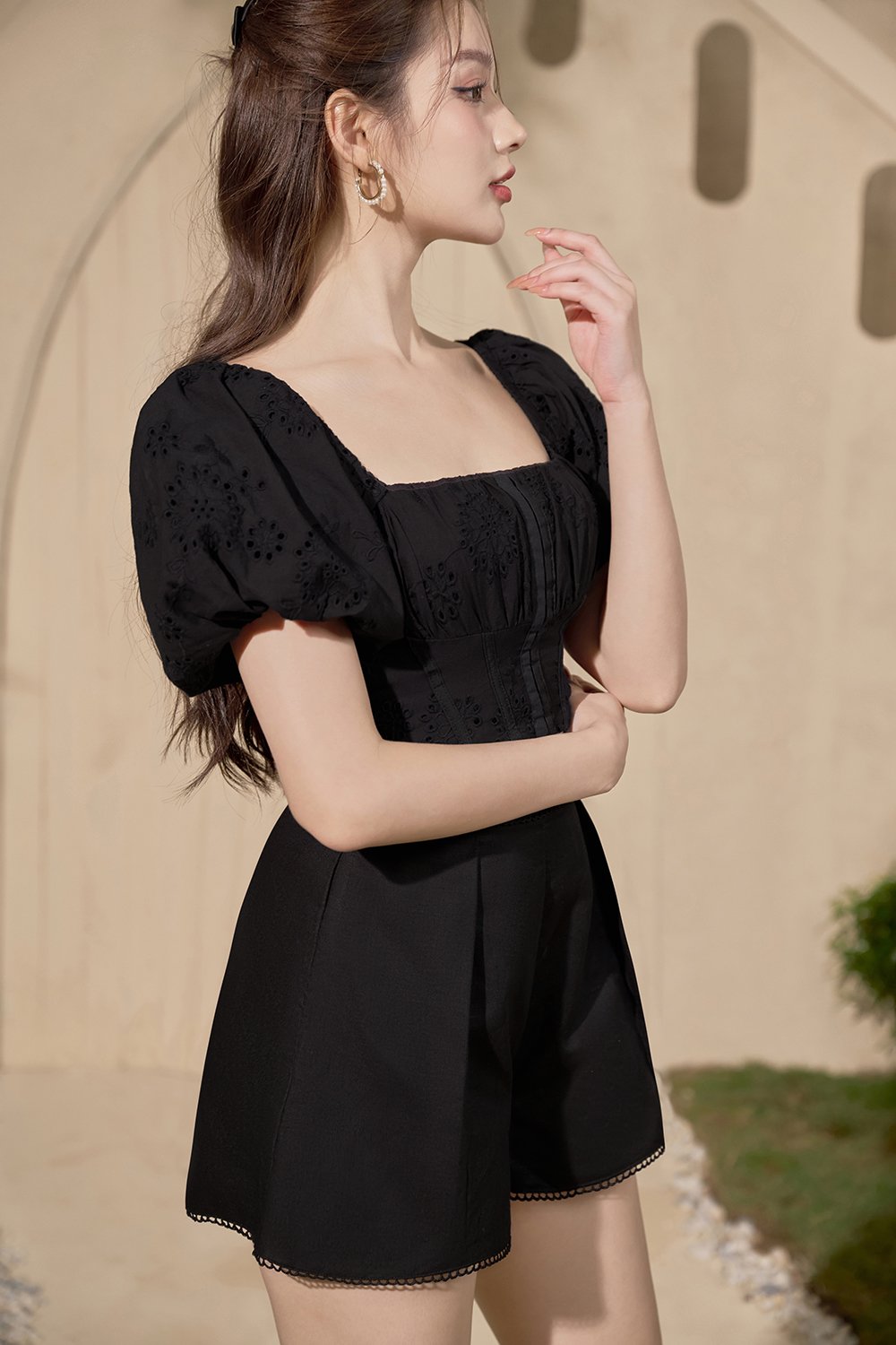 Bardou Puff Sleeves Hook & Eye Broderie Anglaise Top in Classic Black