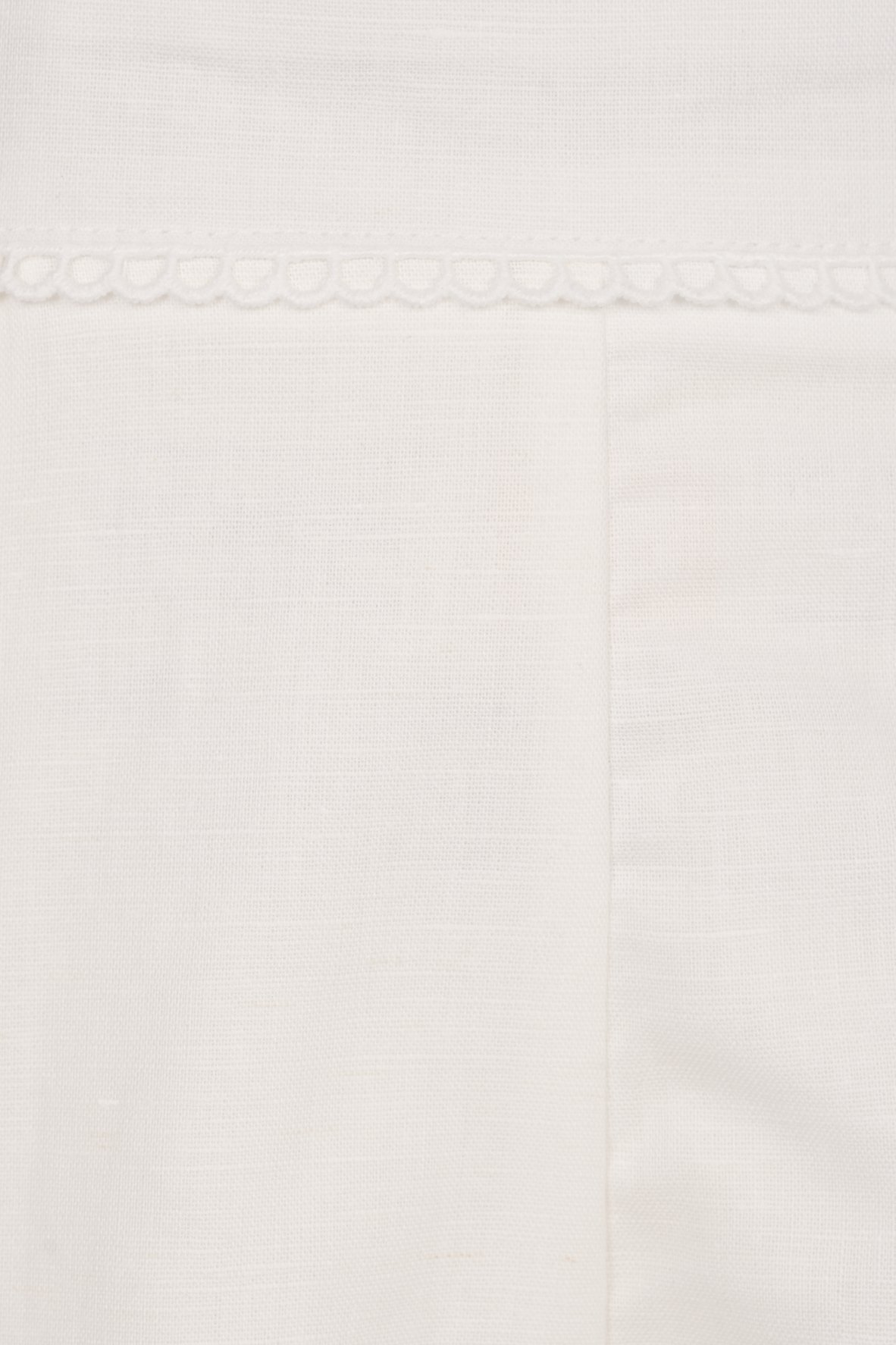 Bali Scallop Trimmed Shorts in Ivory White