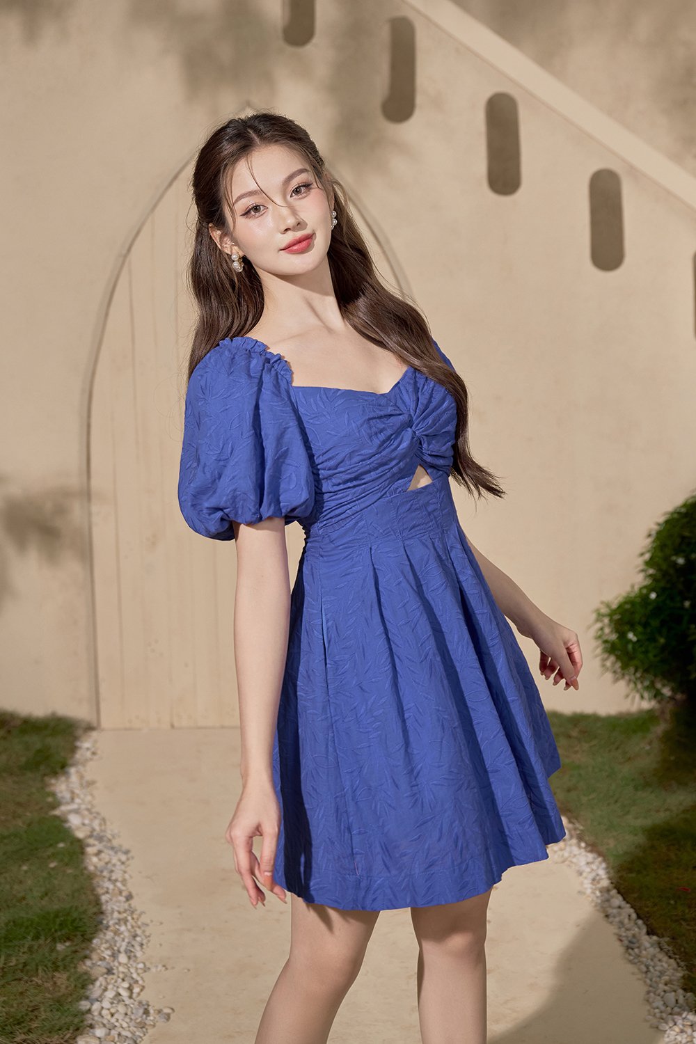 Sundance Puffy Sleeves A-Line Broderie Anglaise Mini Dress in Sapphire Blue