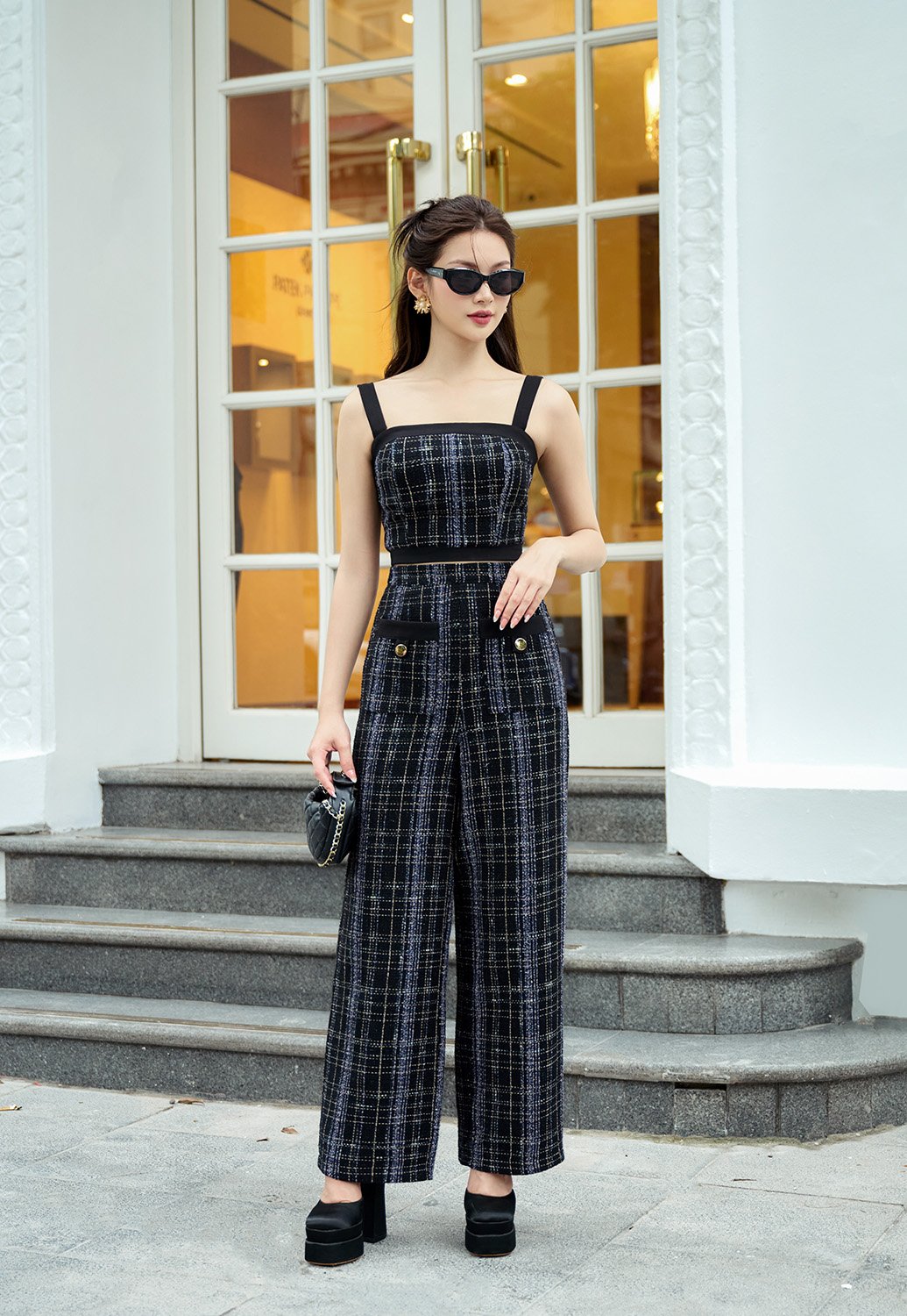 Brielle Contrast Panel Tweed Cropped Top in Classic Black