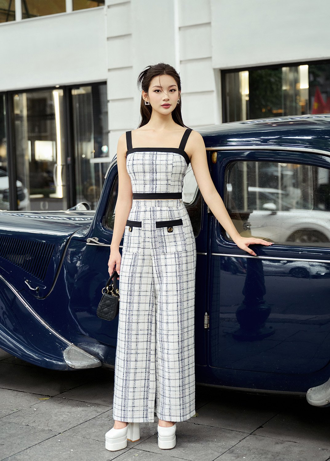 Brielle Contrast Panel Tweed Cropped Top in Ivory