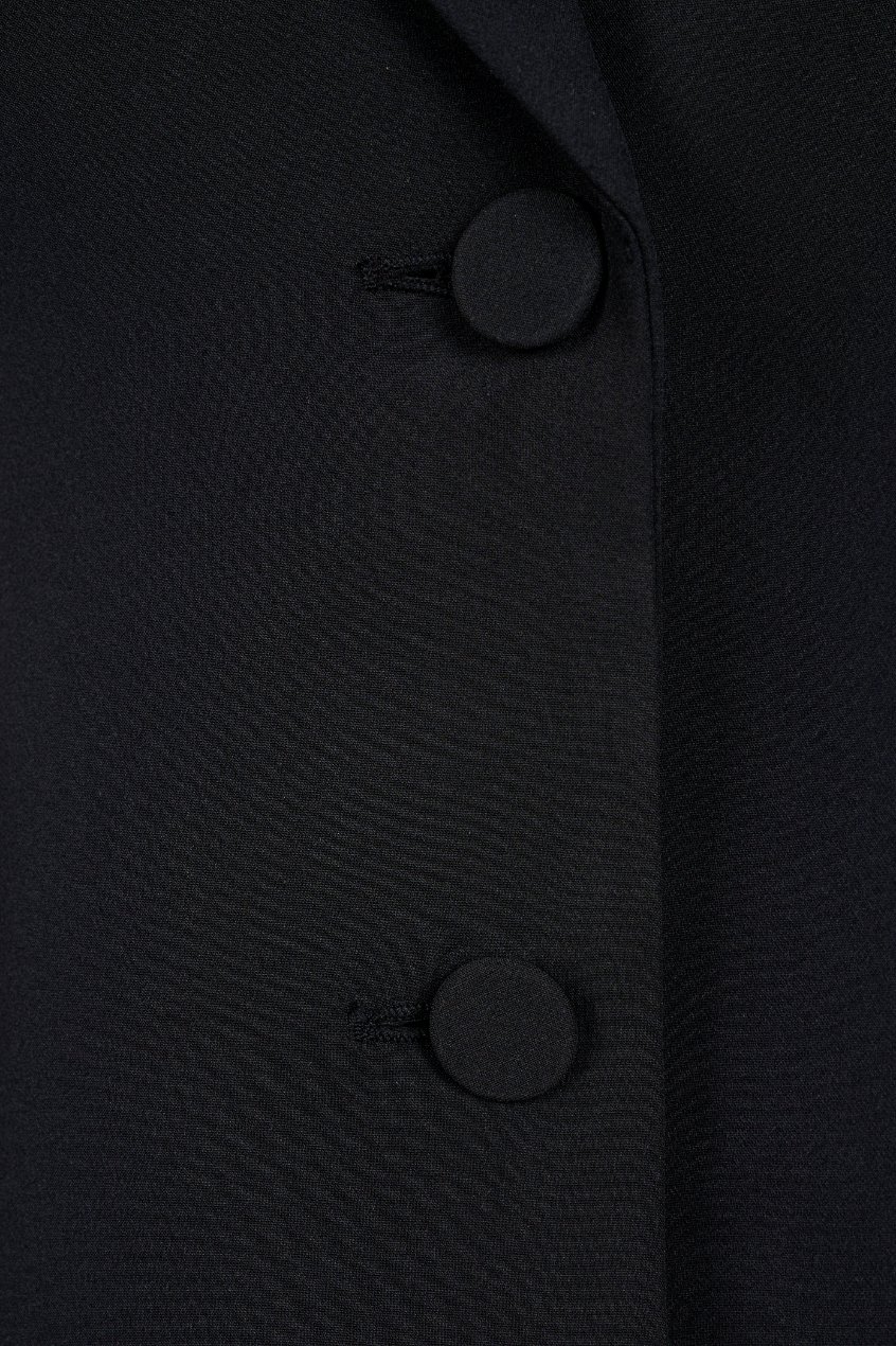 Avelle Tailored Blazer in Classic Black