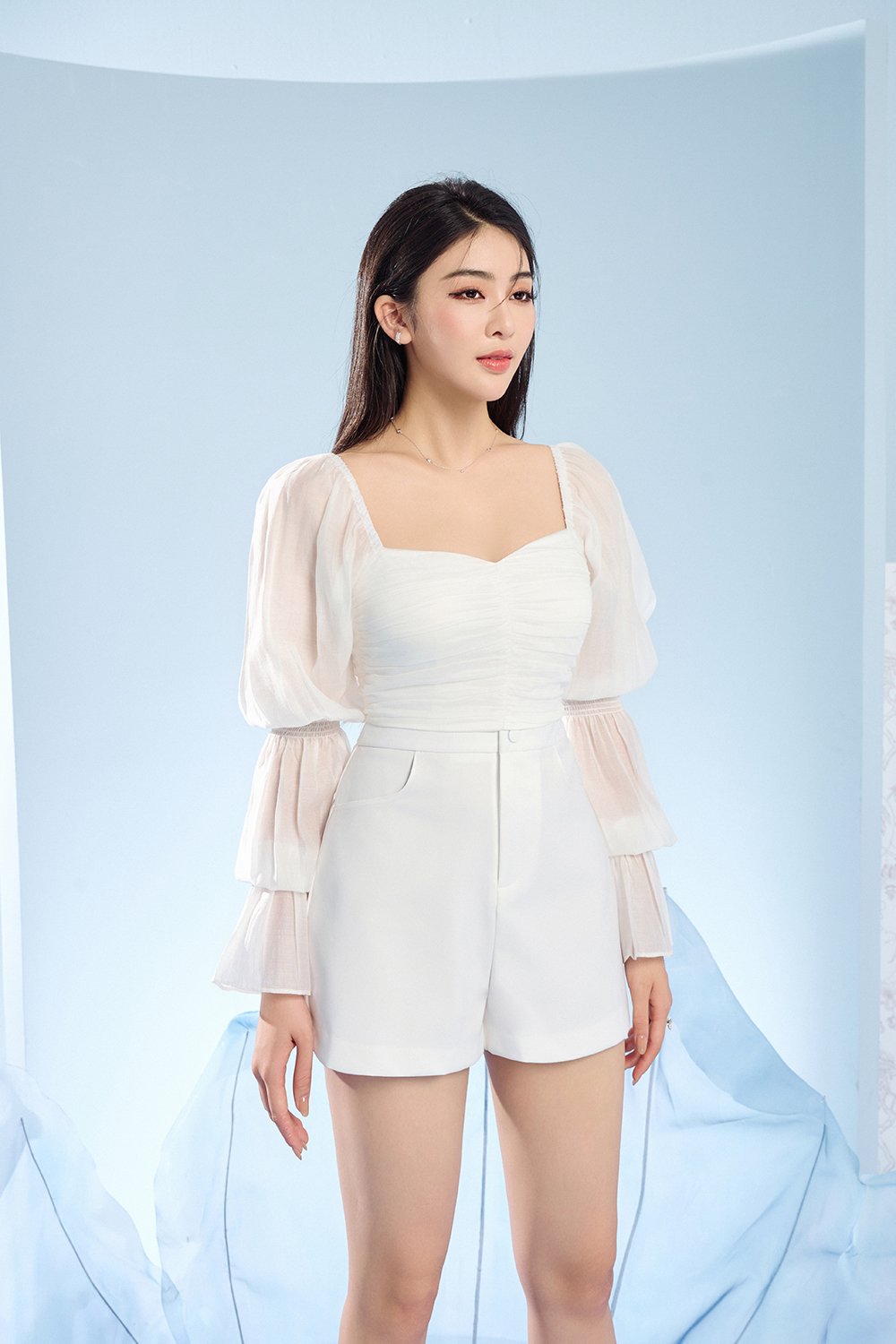 Adalynn Tailored Shorts in Iconic White