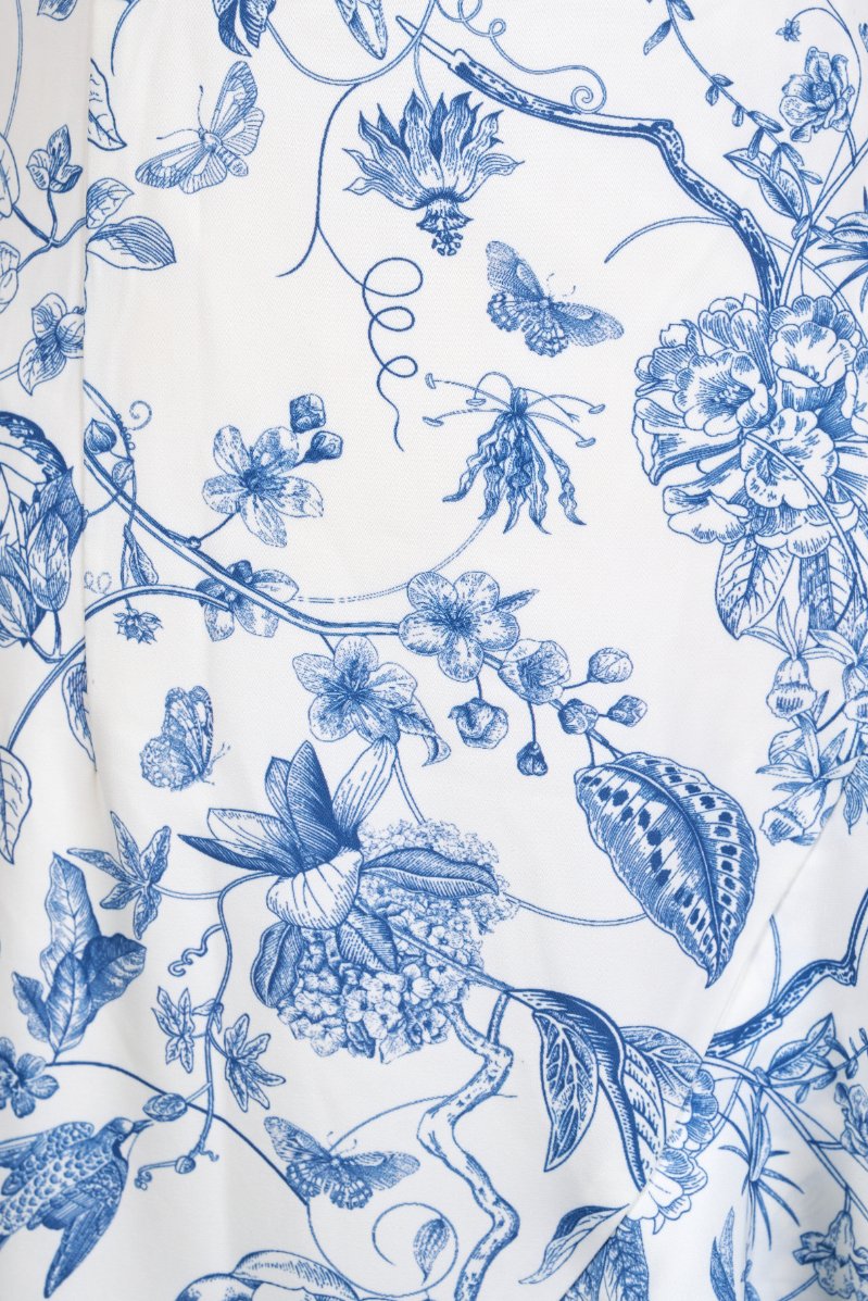 Everlee Movement Mermaid Dress with Organza Ribbon Straps in Avery Blue &Eacute;clat Toile de Jouy