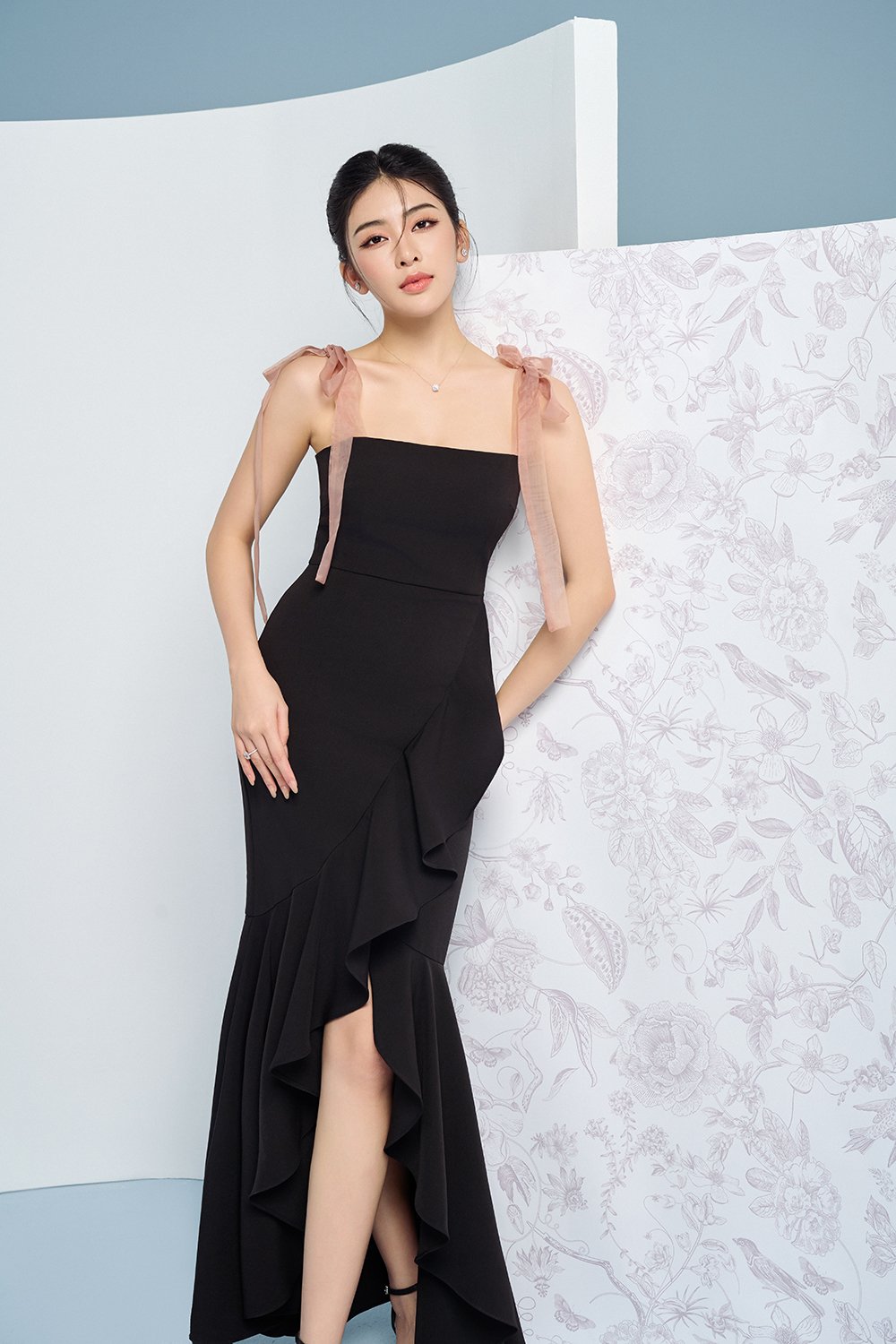 Everlee Movement Mermaid Dress with Organza Ribbon Straps in Classic Black