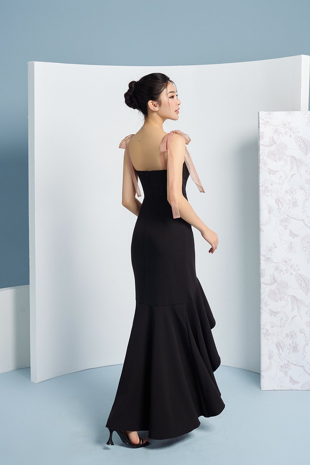 Everlee Movement Mermaid Dress with Organza Ribbon Straps in Classic Black