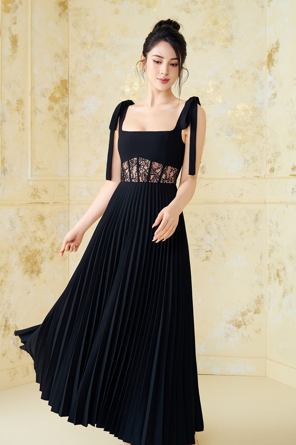 Hope Padded Ribbon Straps Pleated Maxi Dress In Classic Black