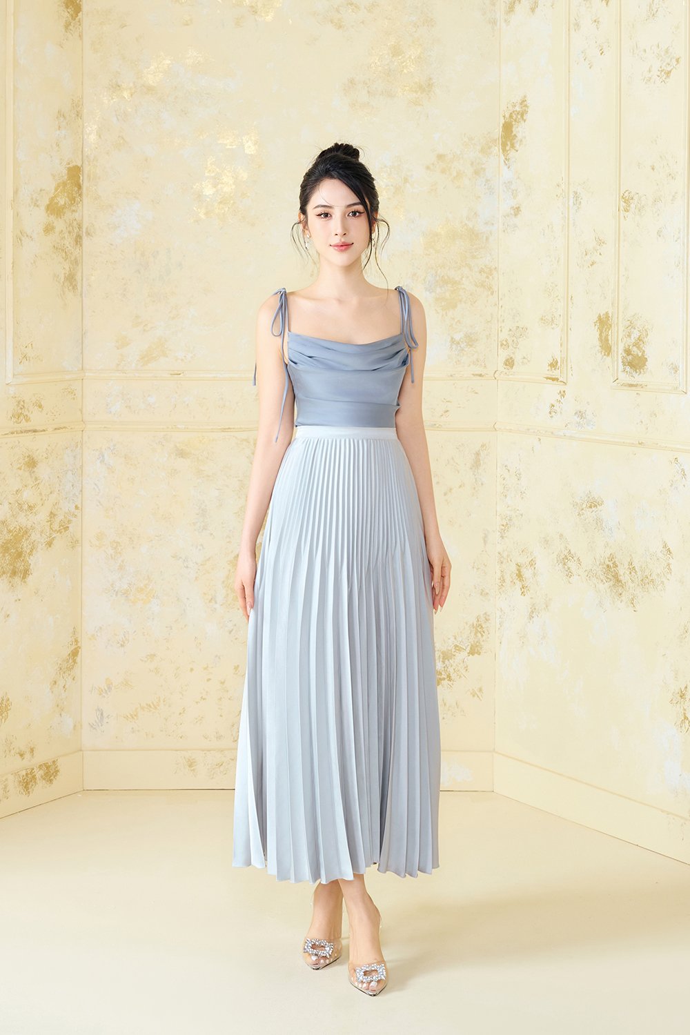 Seraphine Pleated Midi Skirt in Light Silver