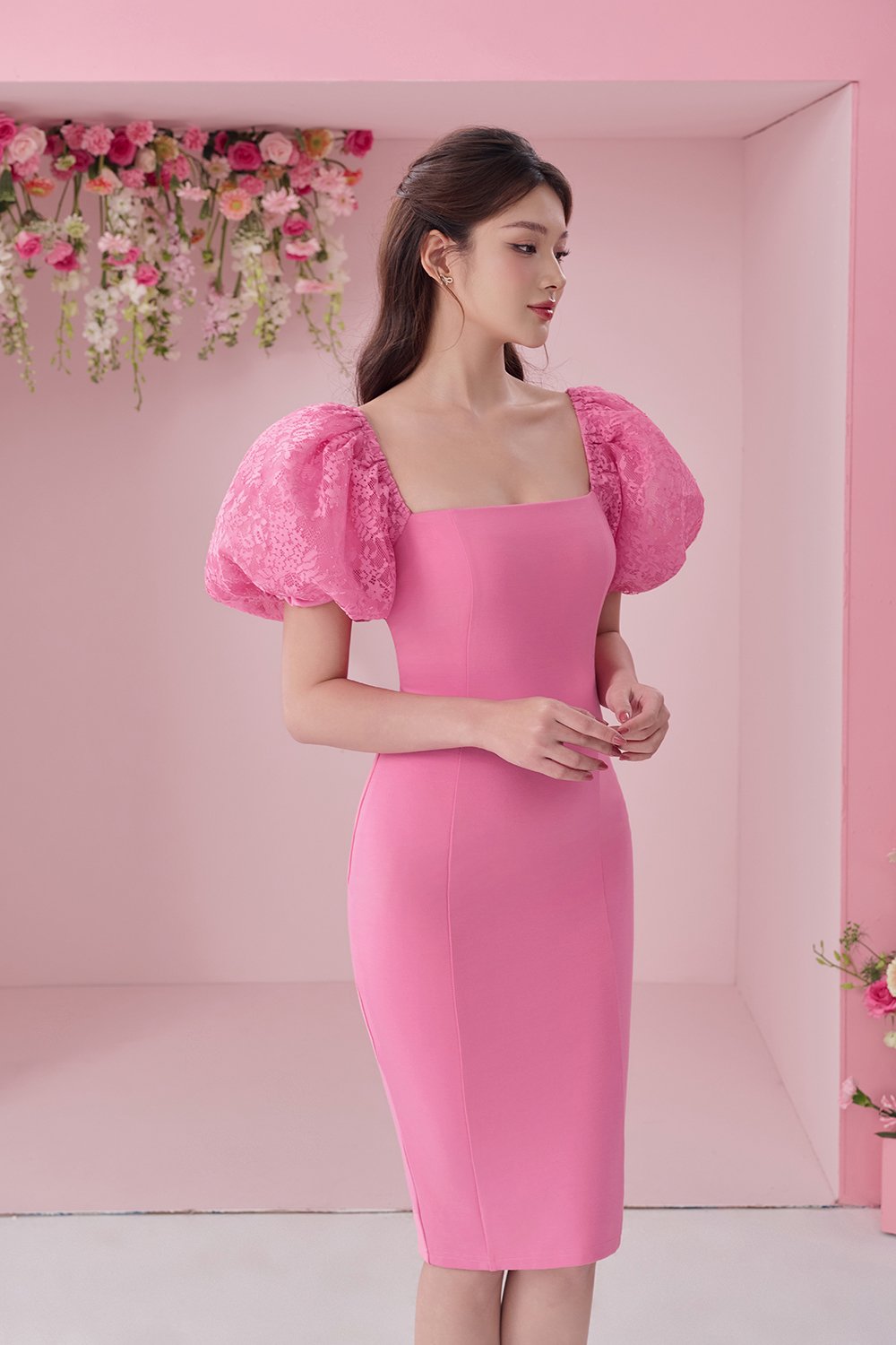 Arrietty Lace Puff Sleeves Ponte Pencil Dress in Taffy Pink