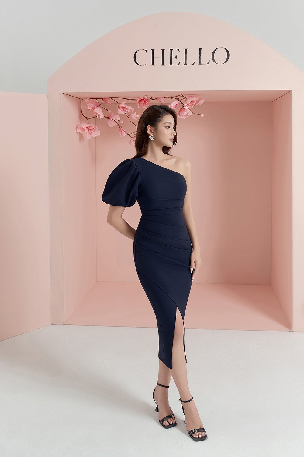 Joslyn Asymmetrical Puff Sleeves Pencil Dress in Navy Blue