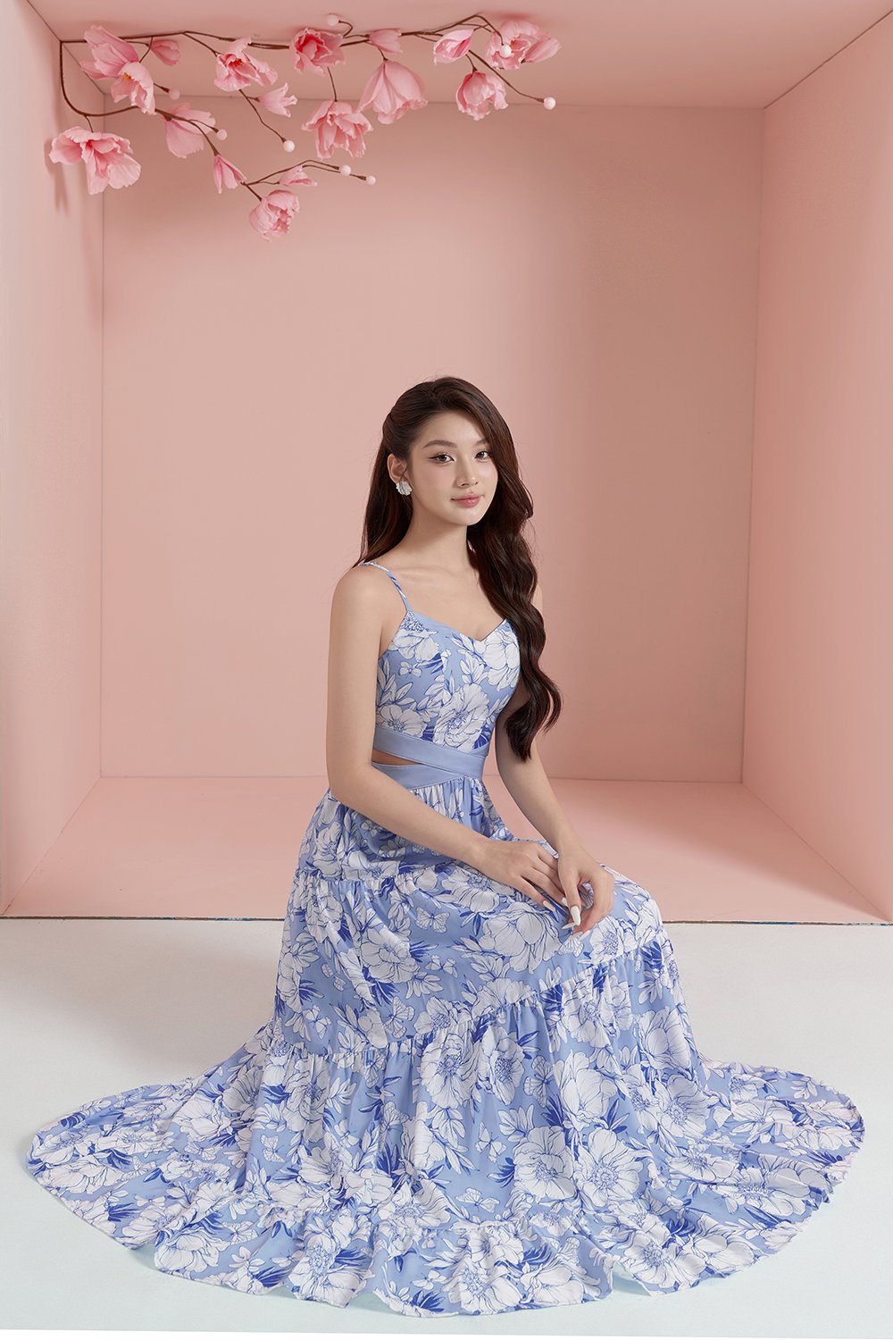 Scarlett Cut-Out Maxi Dress in Creamy Blue Blooming Garden Print