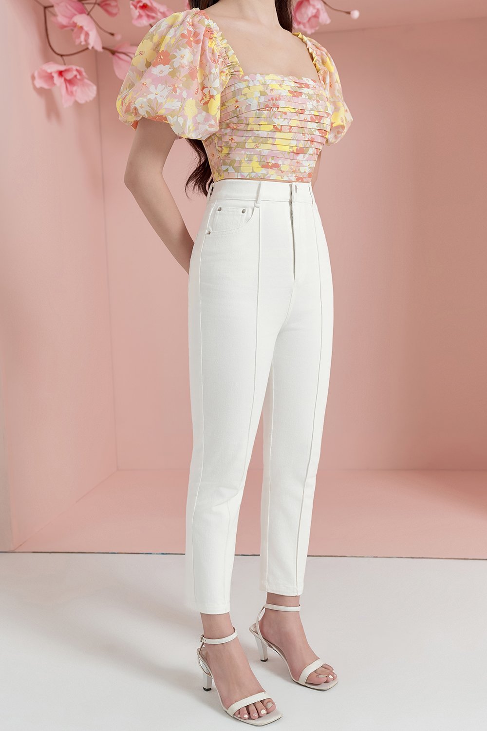 Selby Tapered High Waist Jeans in Iconic White
