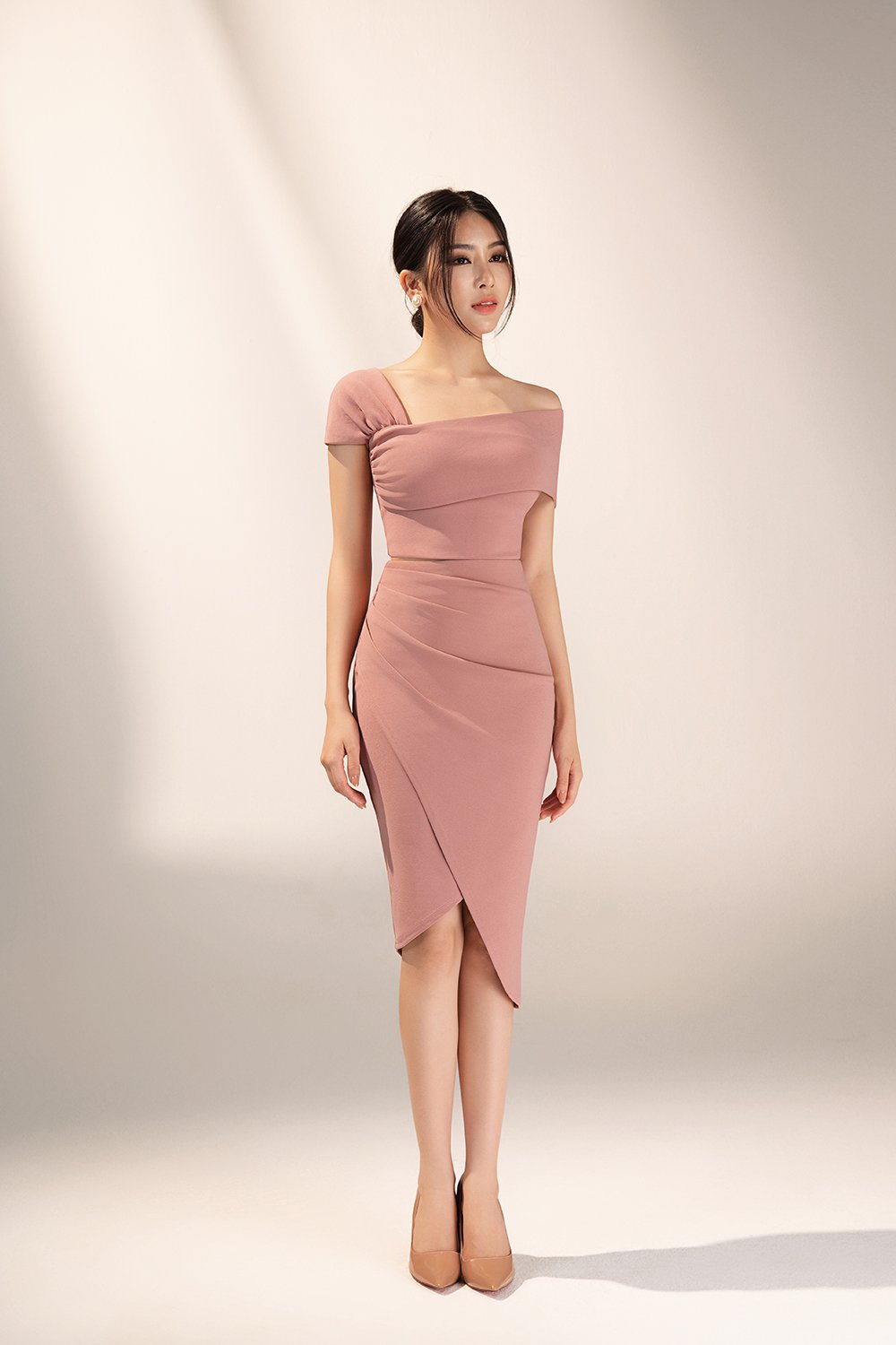 Arianna Side Ruches Wrap Pencil Skirt in Dusty Rose