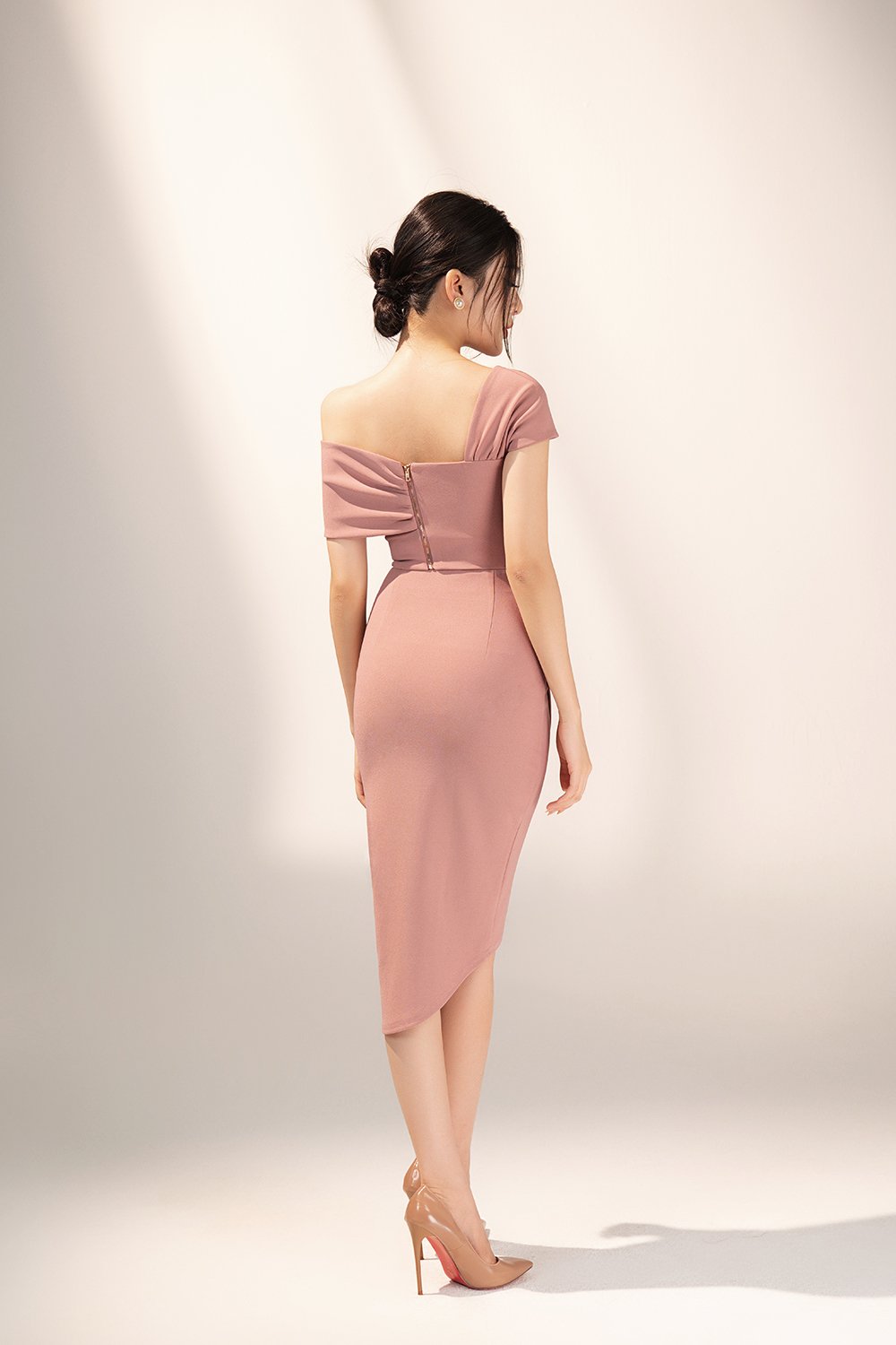 Arianna Side Ruches Wrap Pencil Skirt in Dusty Rose