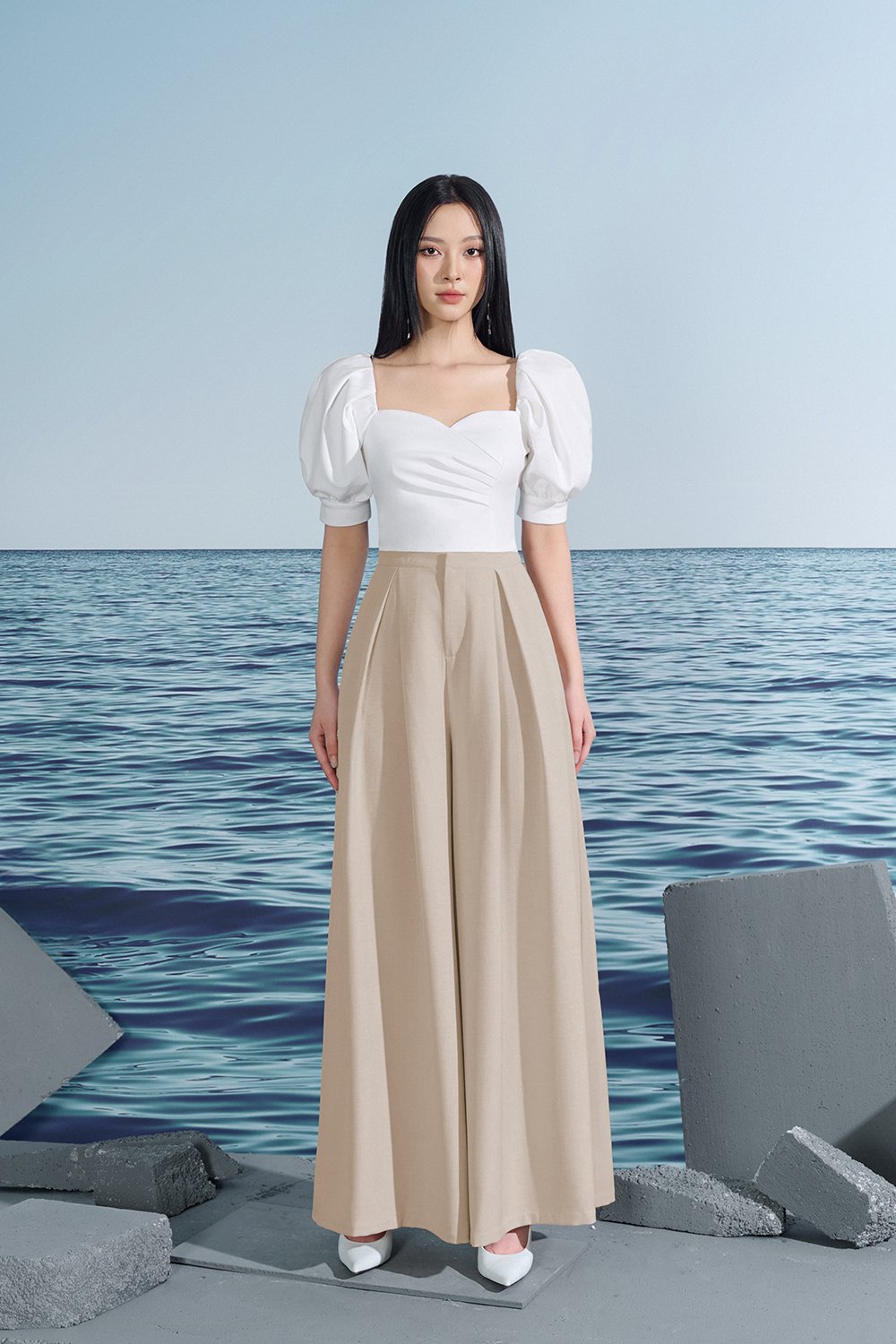 Audra Tailored Palazzo Pants In Tres Naturale