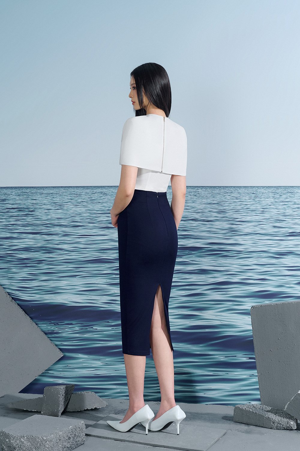 Gabriella Pencil Midi Skirt In Navy Blue