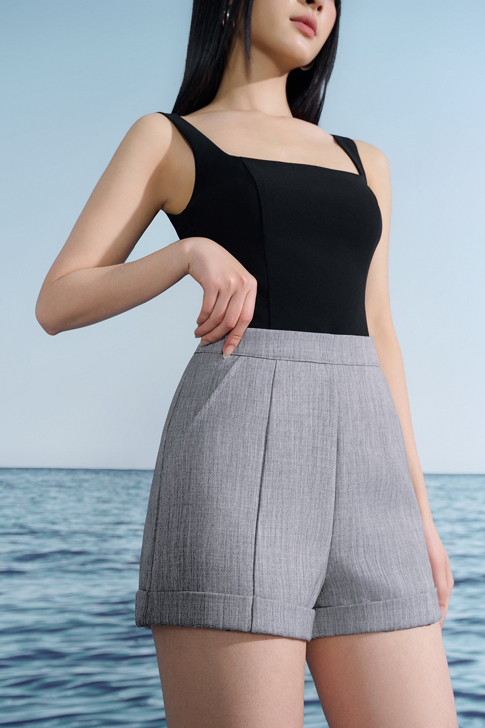 Harper Tailored Shorts In French Grey