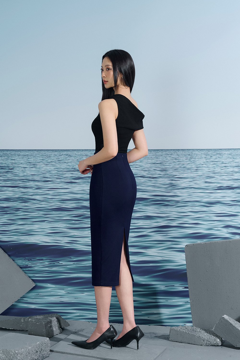 Karleen Off the Shoulder Draped Asymmetrical Top In Classic Black