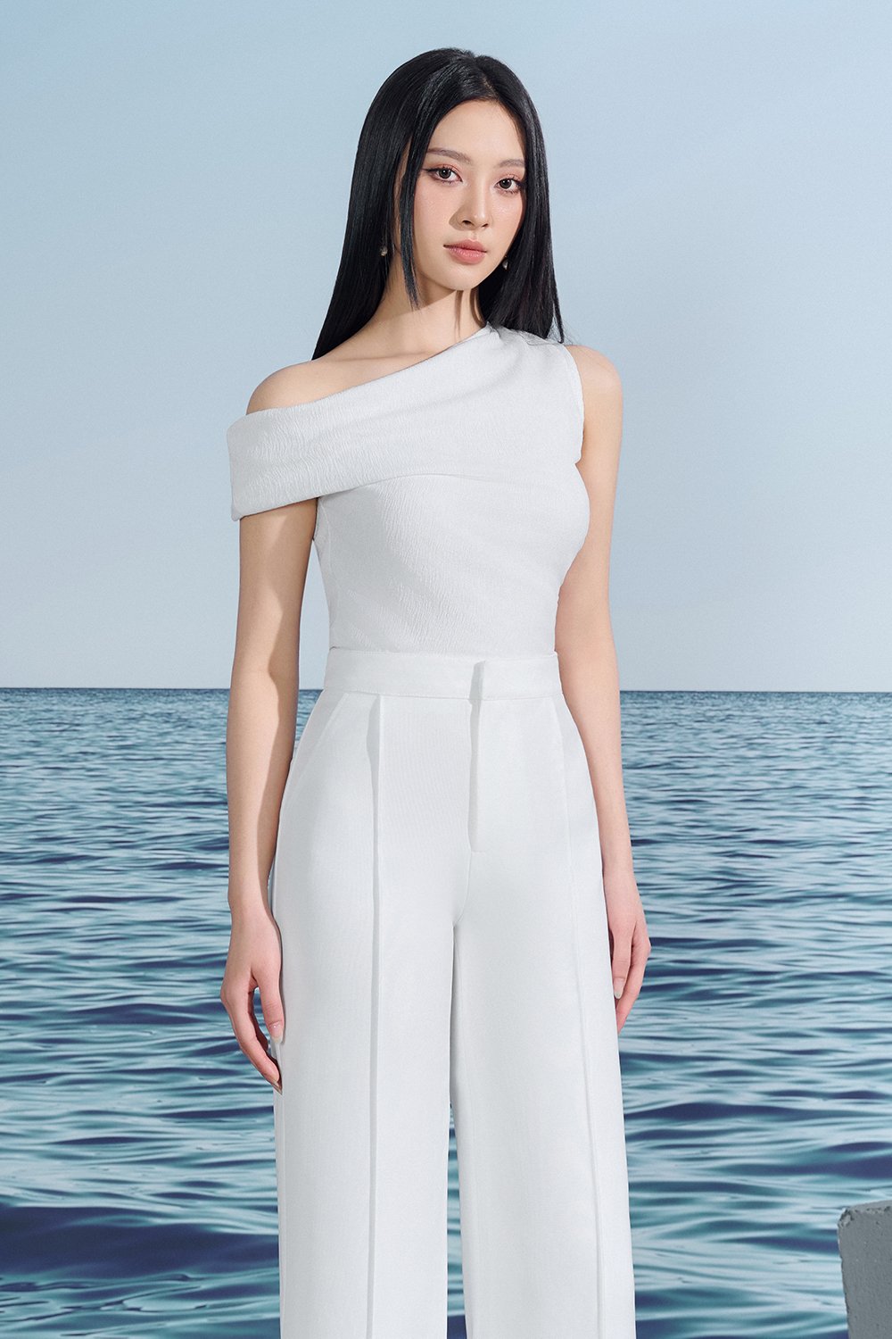 Karleen Off the Shoulder Draped Asymmetrical Top In Iconic White