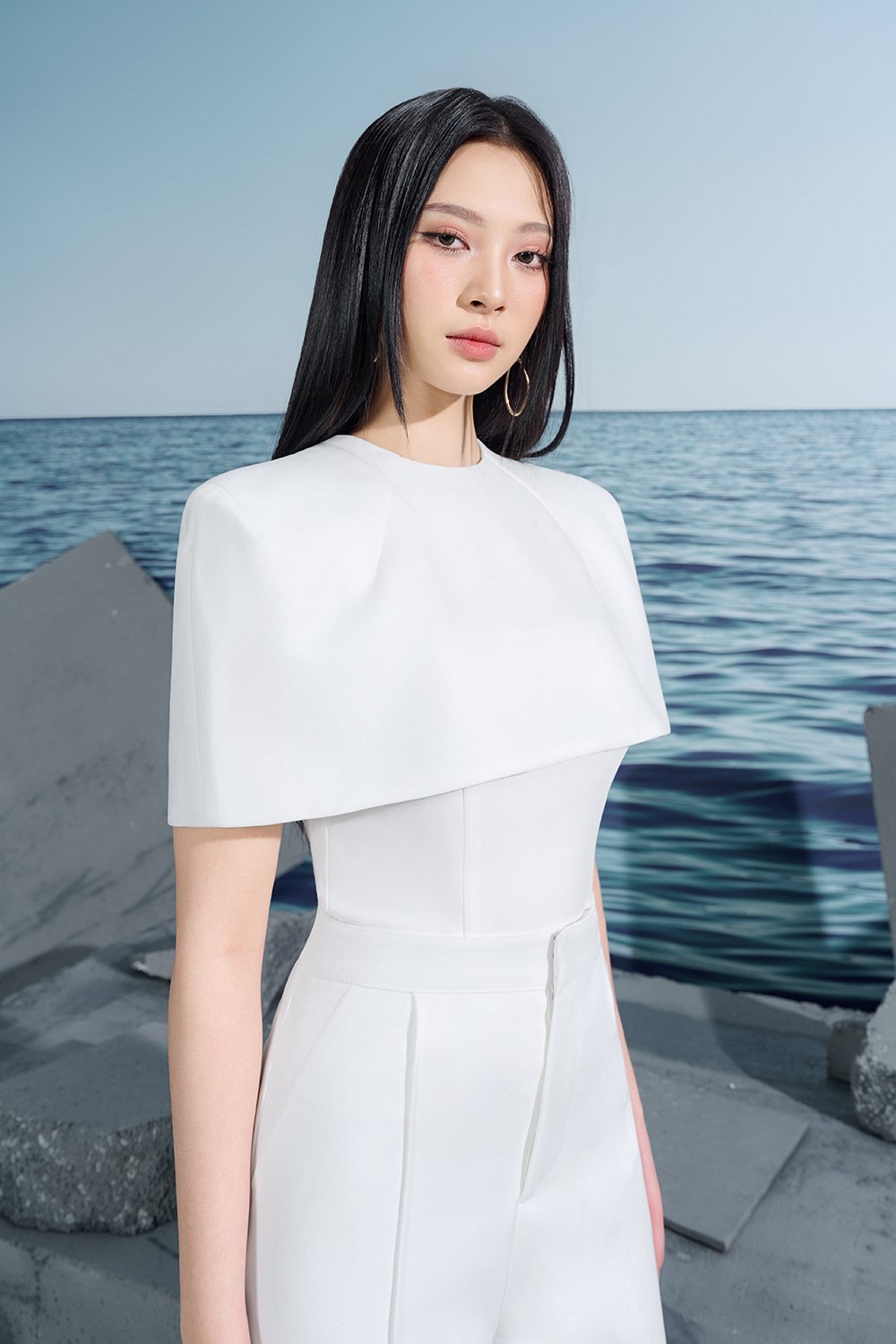 Katherine Removable Cape Top In Iconic White