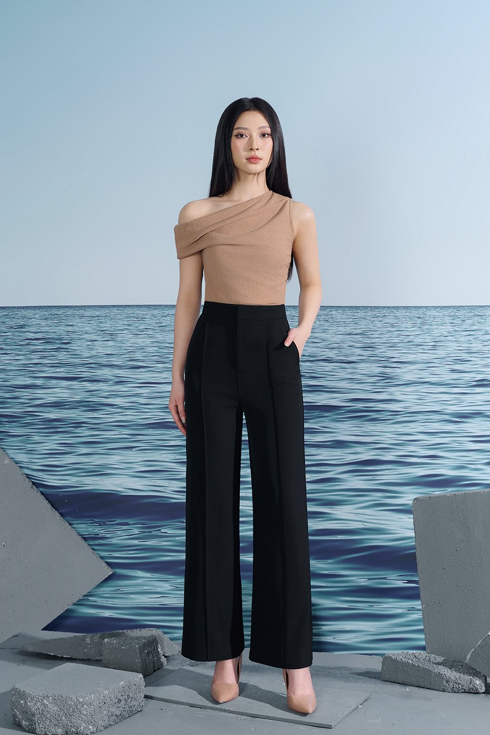 Millicent Straight Leg Pant In Classic Black