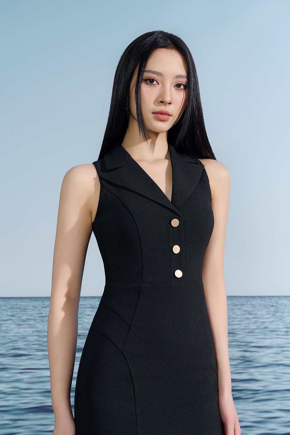 Penelope Tailored Pencil Dress In Classic Black