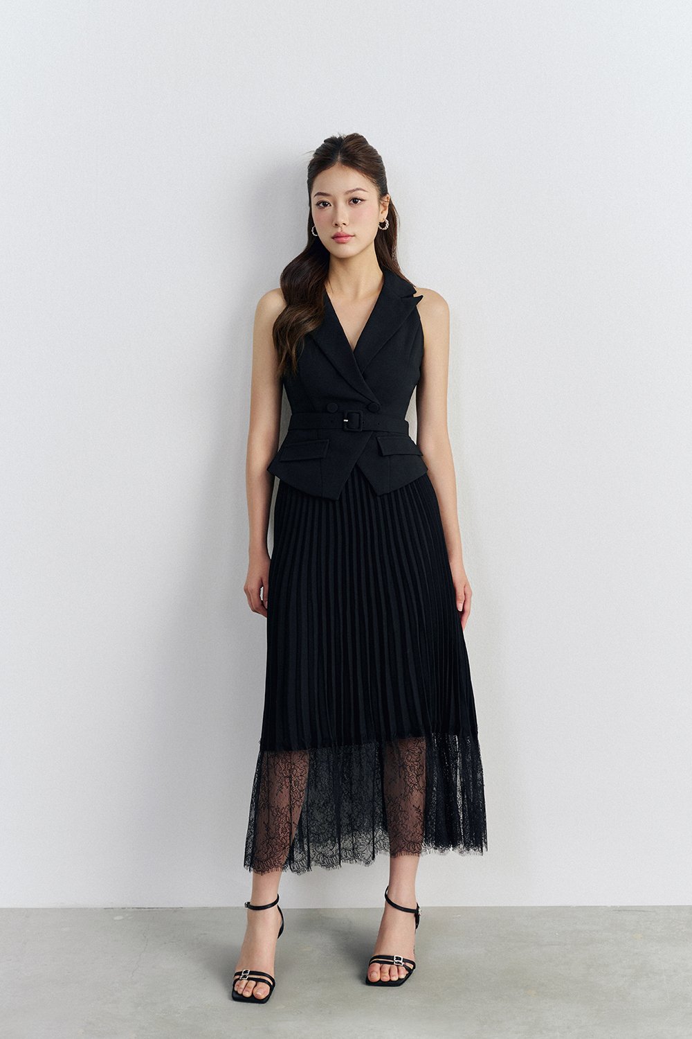 Edith Belted Tailored Vest Top In Classic Black