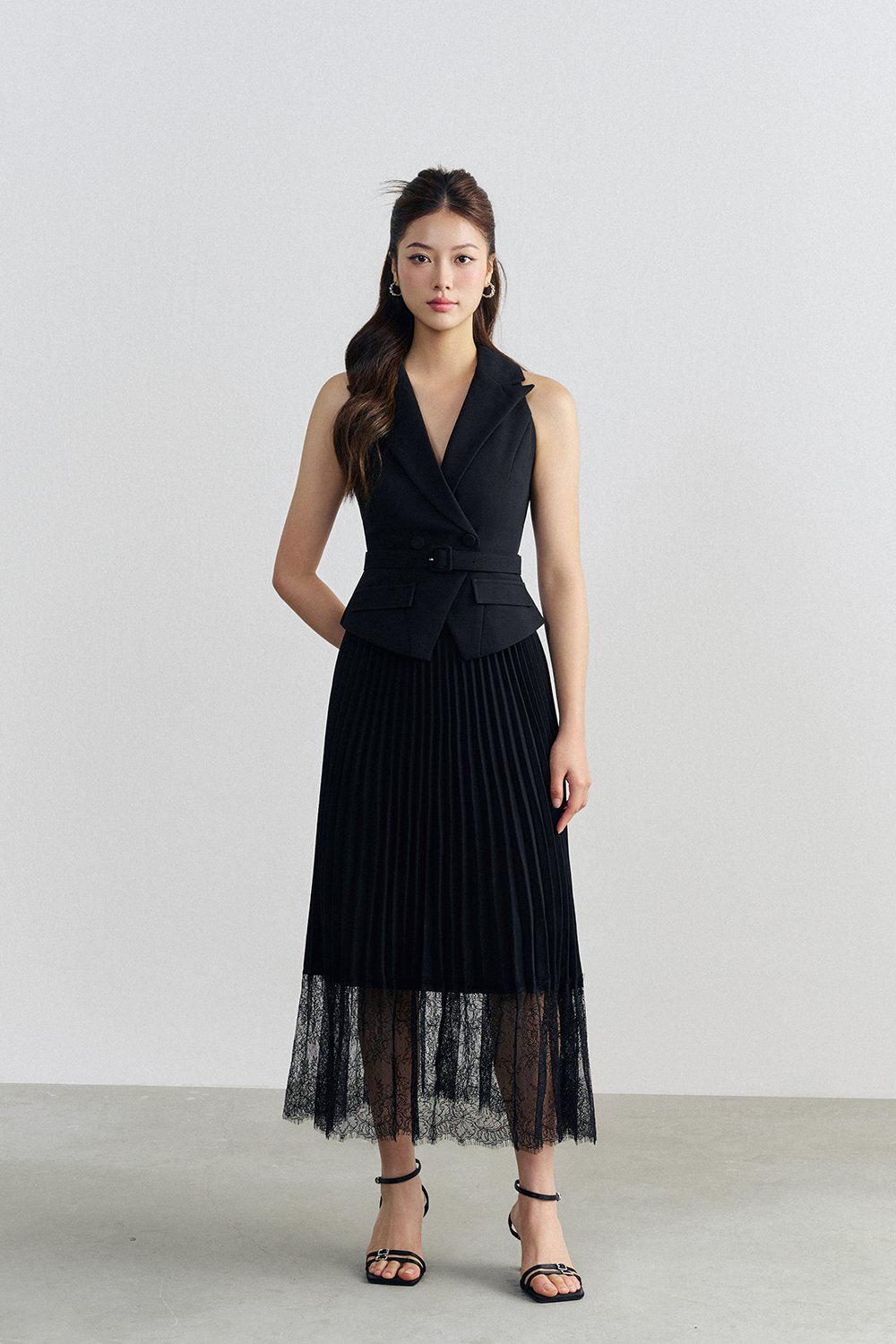 Elora Pleated Lace Panel Midi Skirt In Classic Black