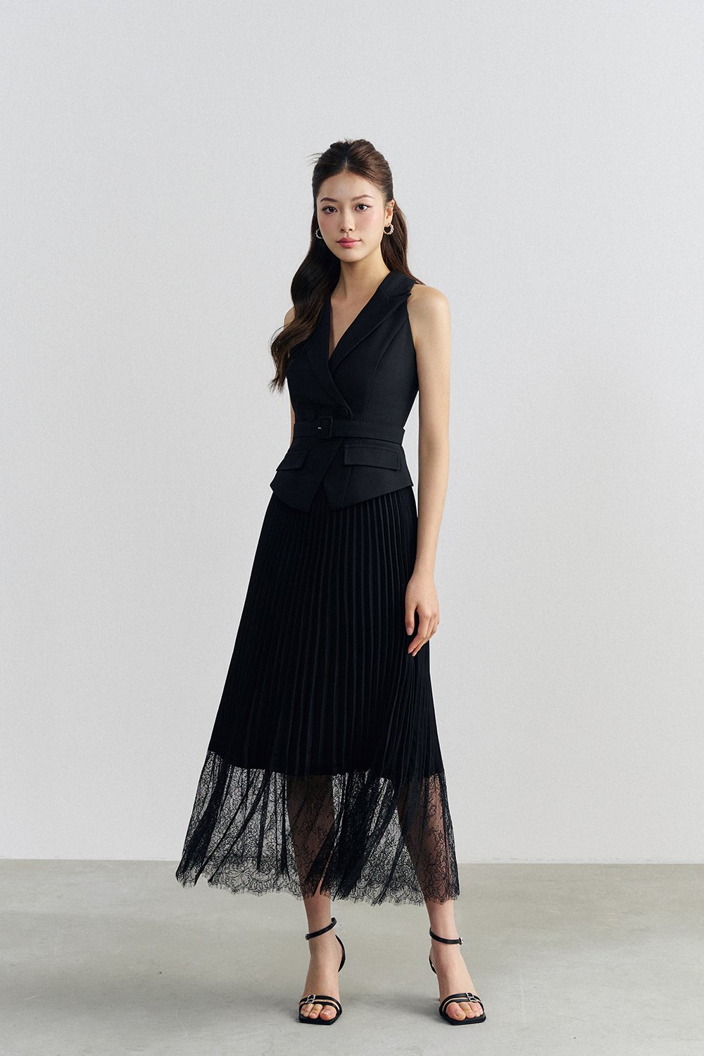 Elora Pleated Lace Panel Midi Skirt In Classic Black