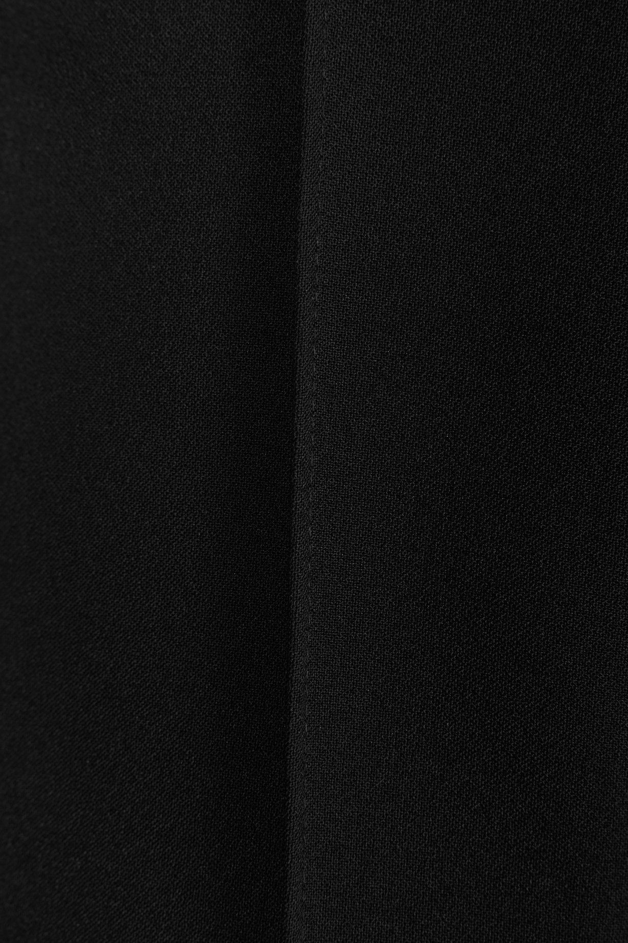 Jordyn Pintuck Shorts In Classic Black