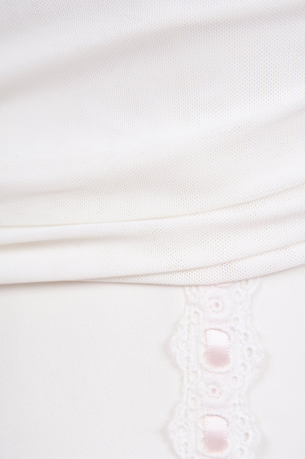 Chantal Romantic Ribbon Top in Iconic White