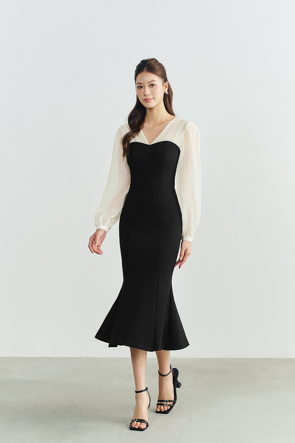 Diana Textured Sleeves Mermaid Ponte Dress in Classic Black