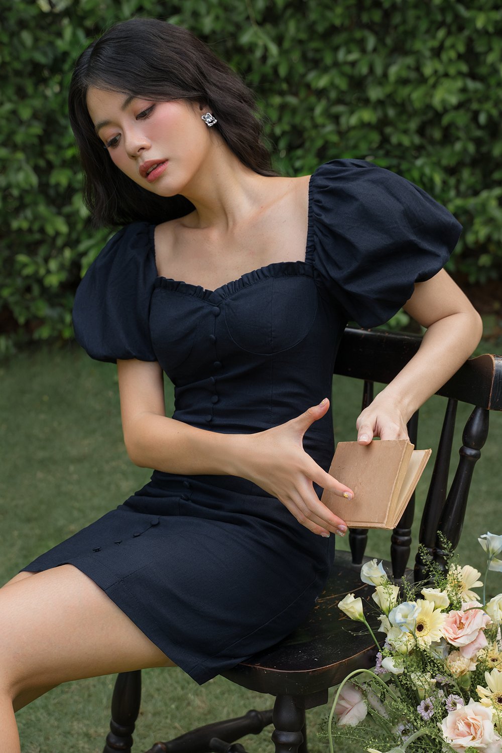 El&eacute;a 2-Way Puff Sleeves Mini Dress in Prussian Blue