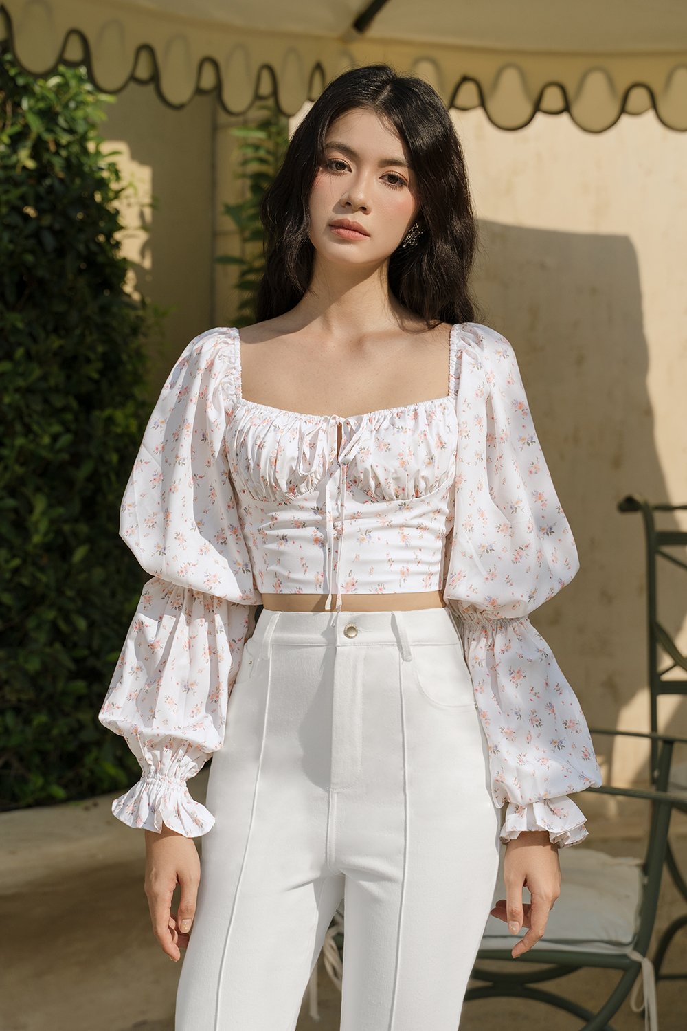 Fleurie Long Puff Sleeves Top in Dainty Florals in Fleurs de Vanille