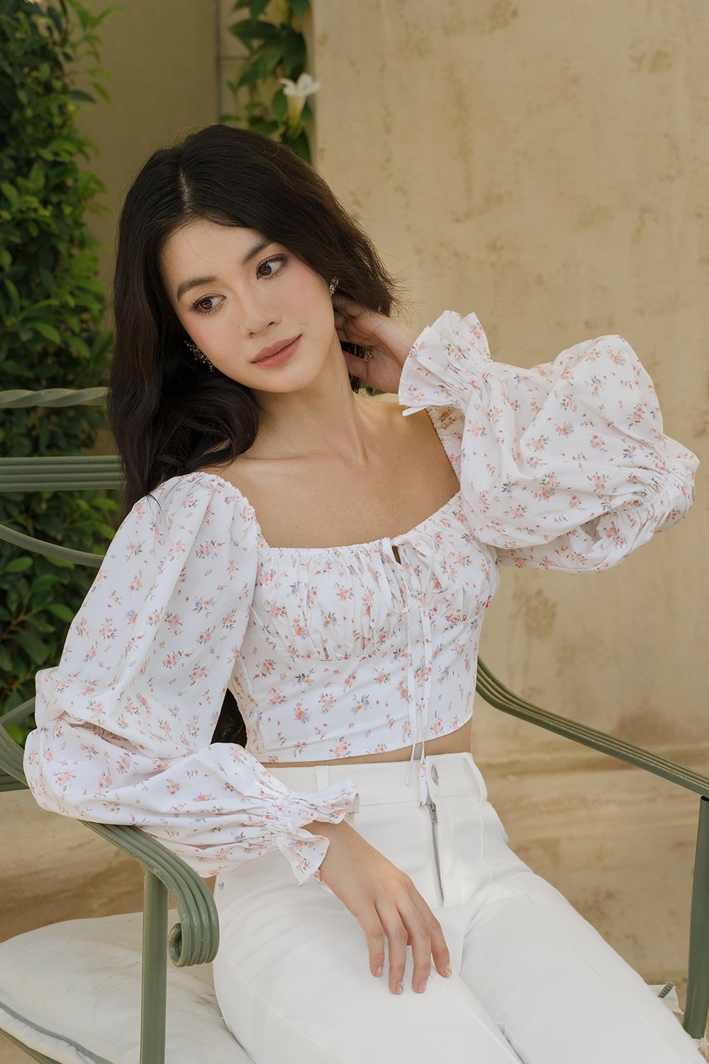 Fleurie Long Puff Sleeves Top in Dainty Florals in Fleurs de Vanille