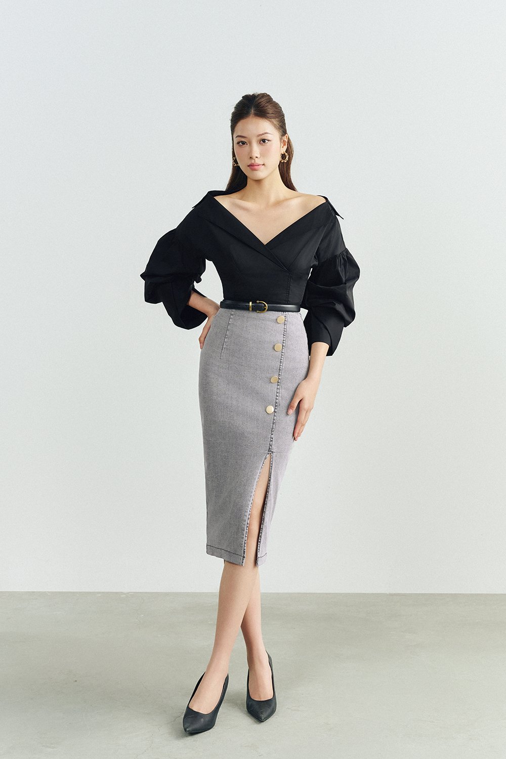 Lyra Denim Pencil Skirt in Grey Wash