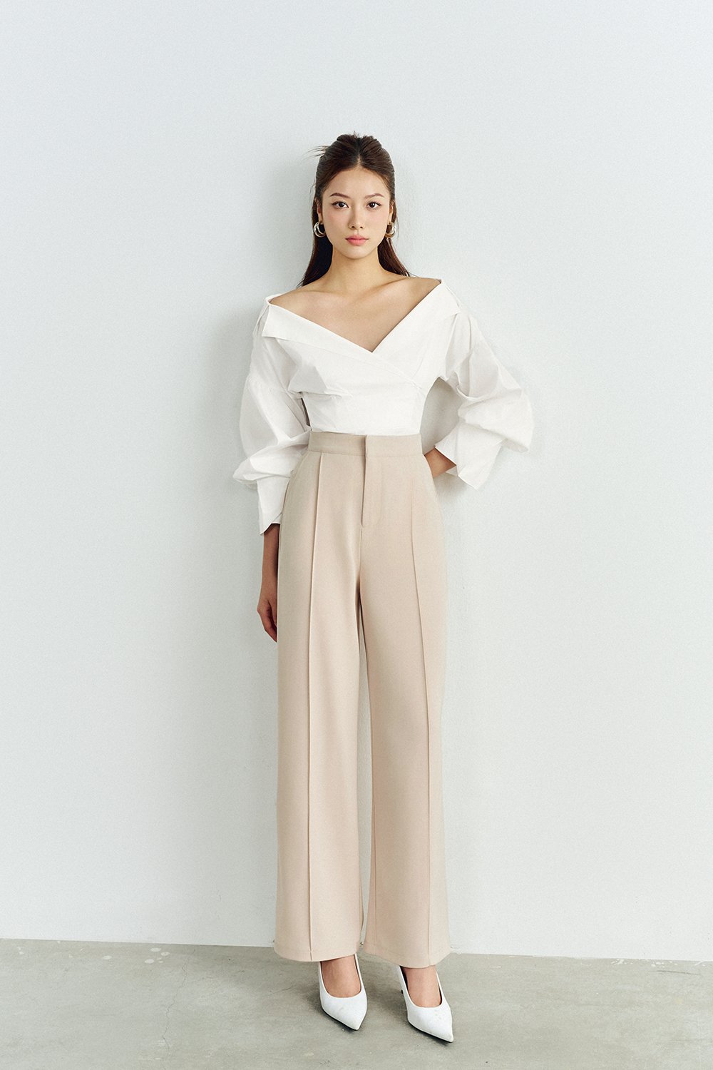 Brooke V-neck Lapel Shirt in Iconic White